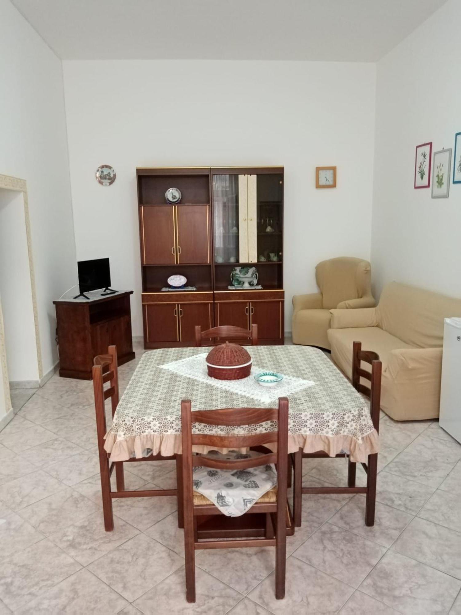 Casa Vacanze La Rosa Villa Трапето Екстериор снимка